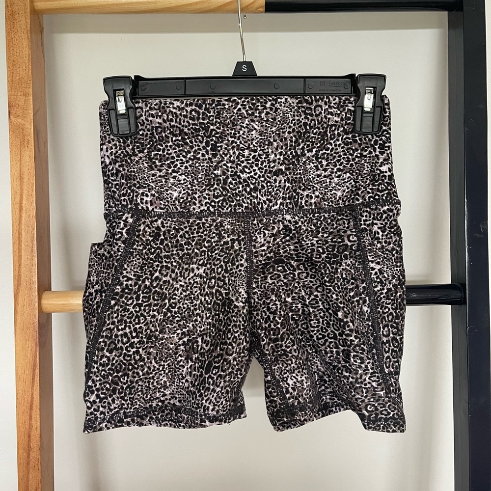 2 pairs of biker shorts